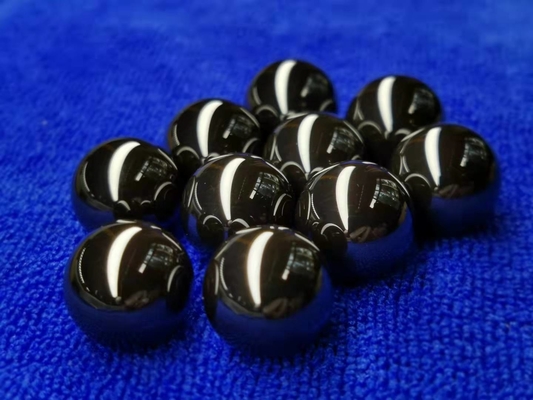 Si3N4 Bearing Balls 17.4625mm G5 G10 طحن كرات السيراميك للتقطير