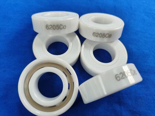 6205 محامل كرة سيراميكي من الزركونيا بالكامل مع P6/P5 درجة الدقة PTFE قفص والخيوط HIP الغليان ZrO2