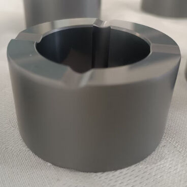 Custom Silicon Carbide Sliding Bearing Sleeve With 1650°C Max Temperature Pressureless Sintered For Pumps